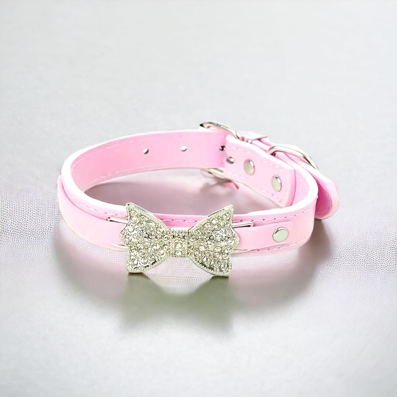 Rhinestone Bow Collar