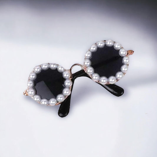 Pretty Pearlfect Vintage Sunglasses